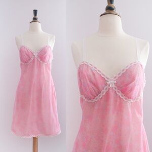 Vintage 1970’s Floral Neon Slip • S